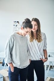 Anna Bronowski & Julia Holtzheimer