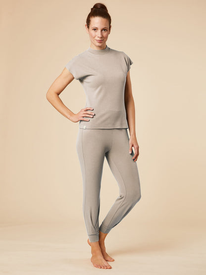 Re-Life Performance Interlock Stoff mit Ecovero Taupe