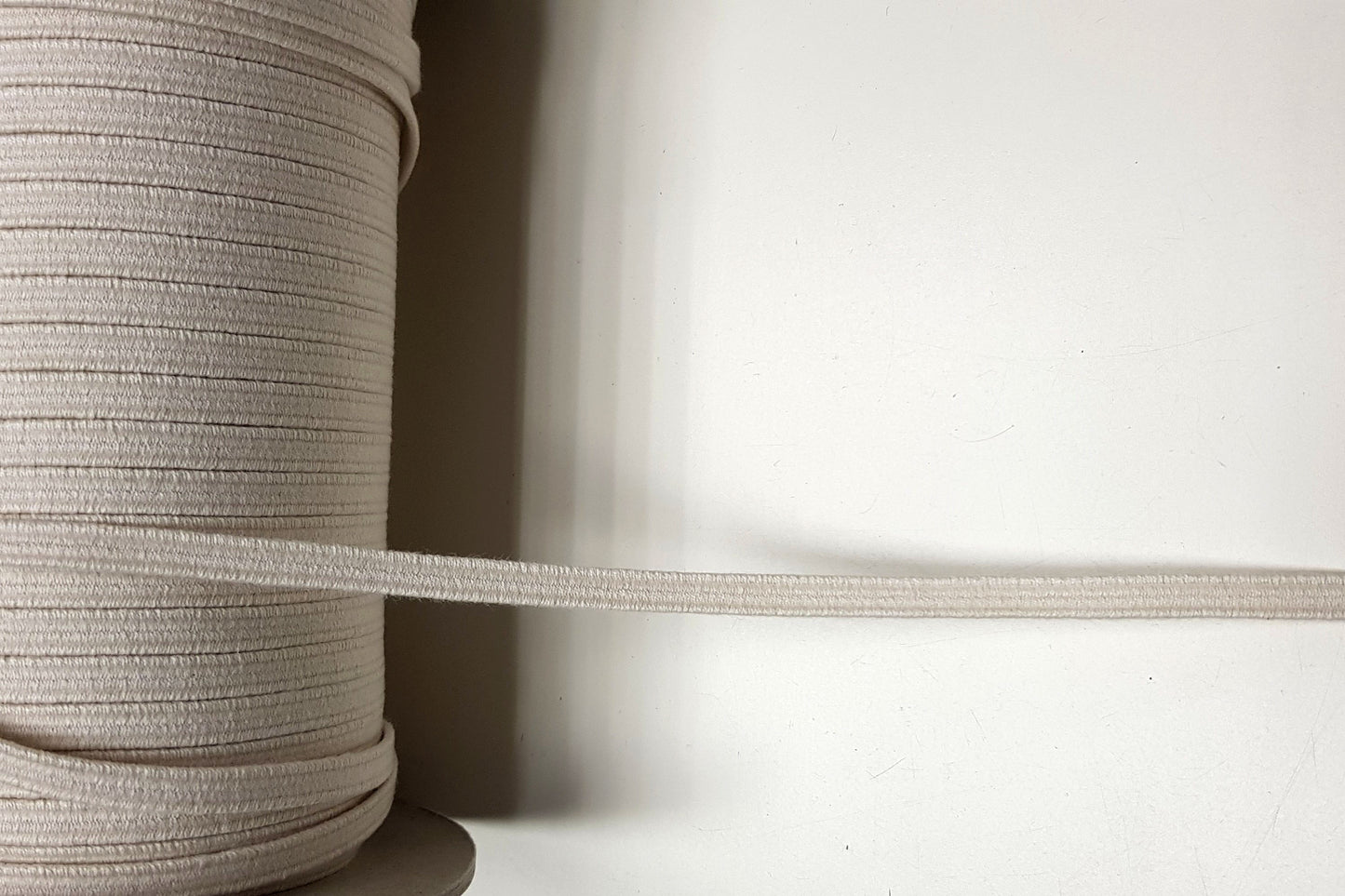 Bio Einziehgummiband - 6 mm - ecru - 180