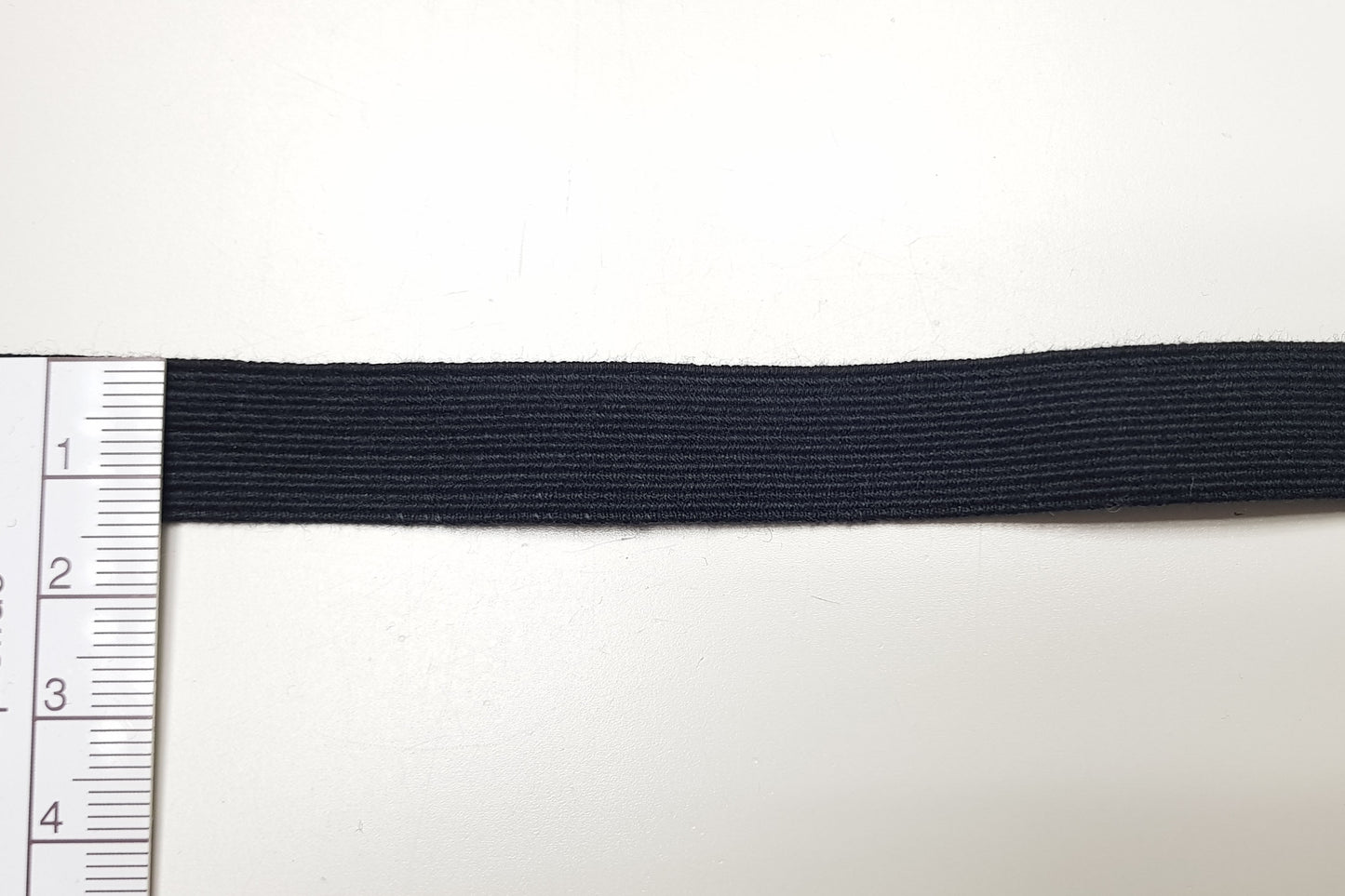 Élastique en coton biologique pour tissus légers à moyens - 13 mm - Noir – Vue détaillée