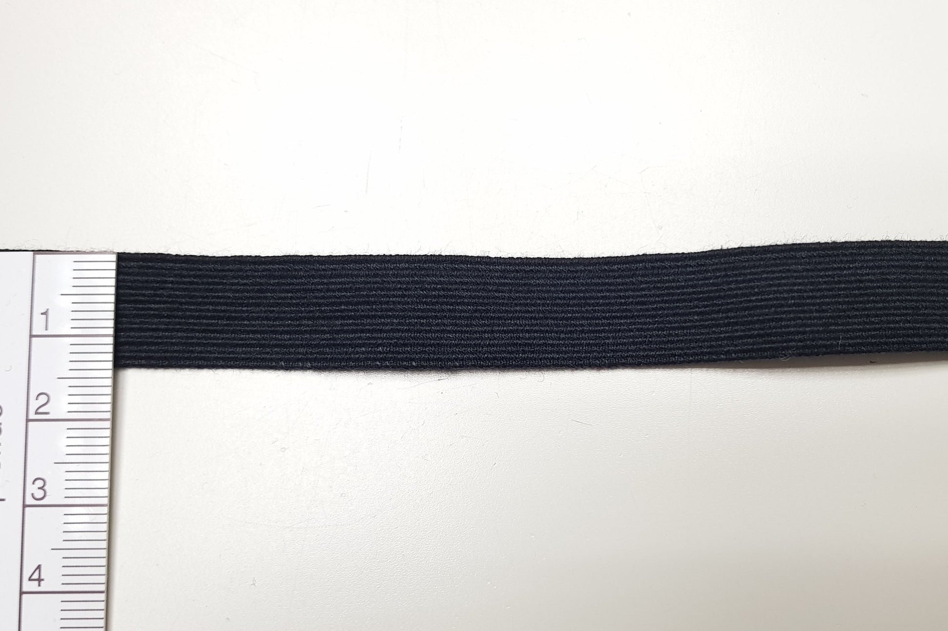 Élastique en coton biologique pour tissus légers à moyens - 13 mm - Noir – Vue détaillée