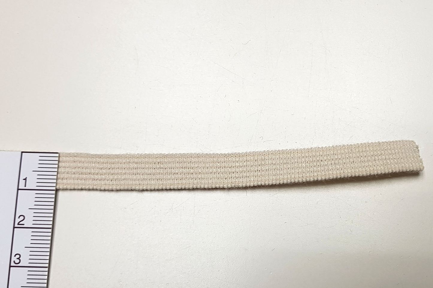 Bio Einziehgummiband - 9,5 mm - ecru - leicht *GANZE ROLLE* – Detailansicht