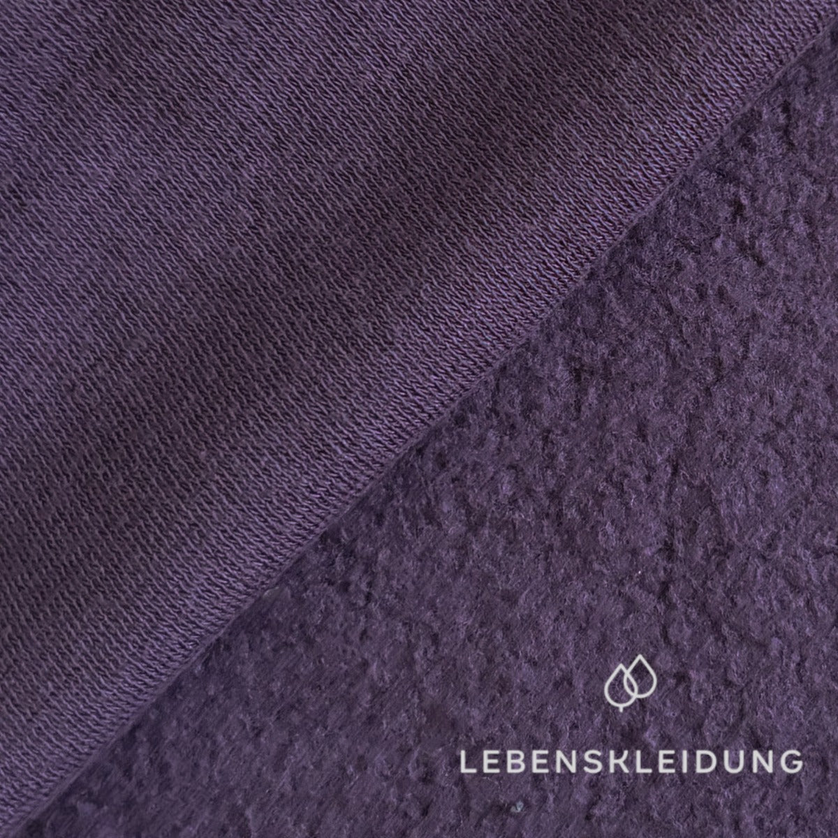 Re-Life Soft Teddy Fleece made from 100% Organic Cotton - Plum sample – Close-up