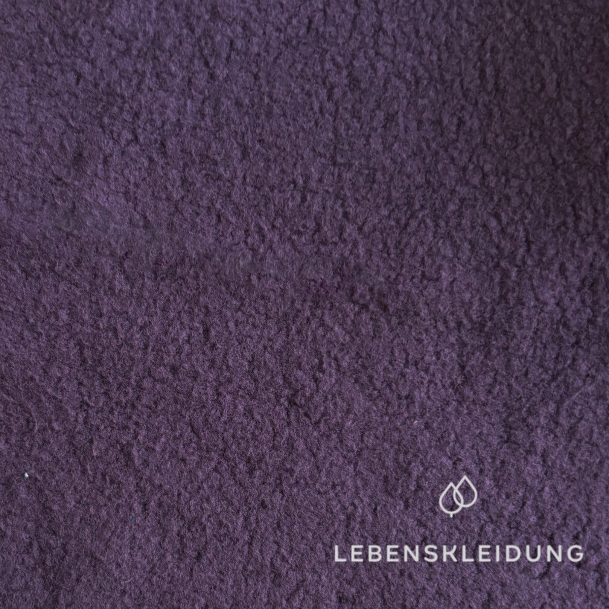 Re-Life Soft Teddy Fleece made from 100% Organic Cotton - Plum sample – Detail view