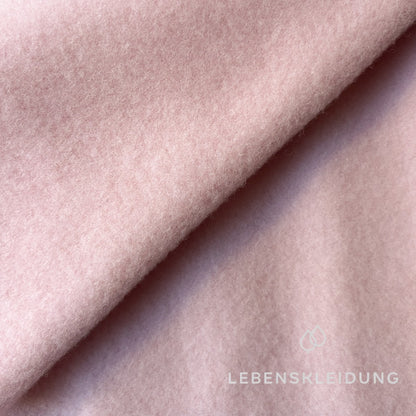Re-Life Kuscheliger Bio Merino Wollfleece - Rose – Detailansicht