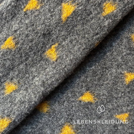 Re-Life Dotted Organic Wool Felt made from Organic Wool and Organic Cotton - Dark Grey Melange Triangle sample – Close-up