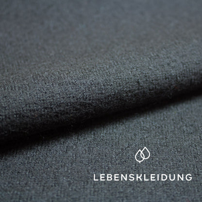 Organic boiled wool - Black sample